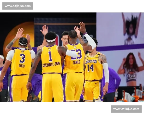 NBA总决赛湖人对热火总比分风云回顾与巅峰对决全景解析