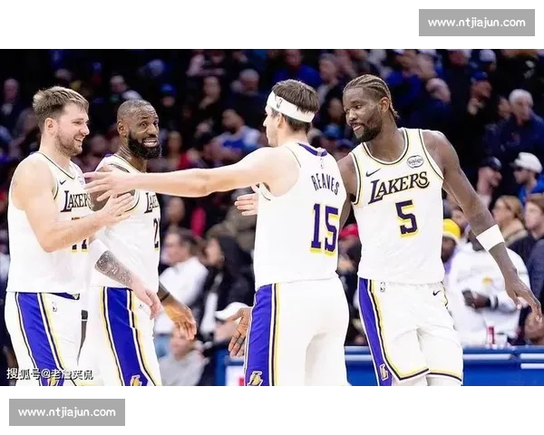 NBA夏季联赛湖人对决焦点全解析年轻阵容碰撞与战术看点前瞻
